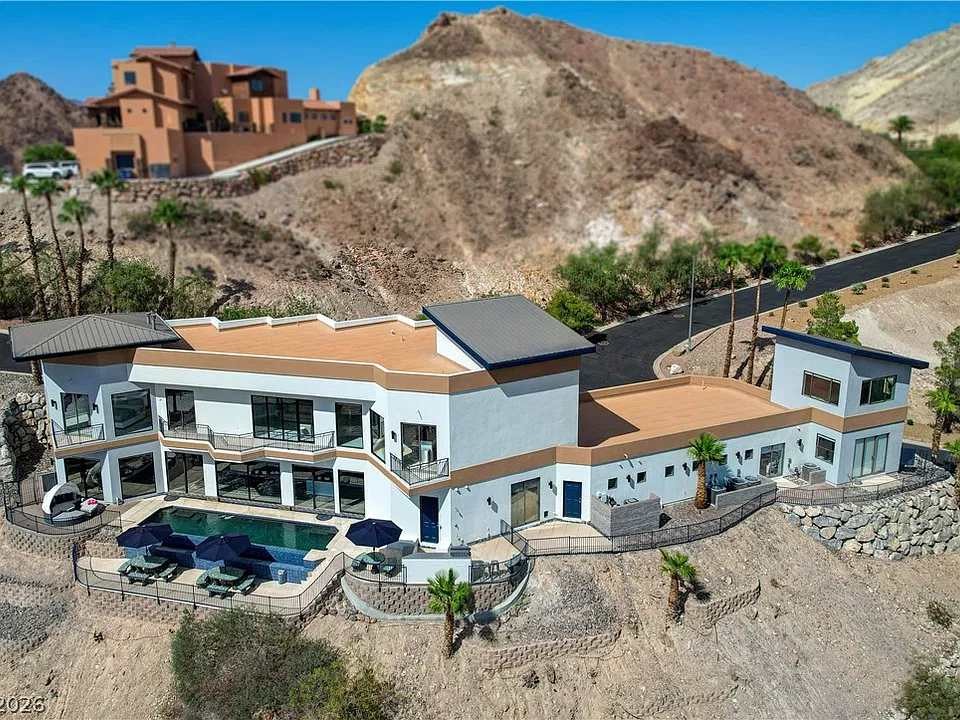 1140 Brown Hill Ct