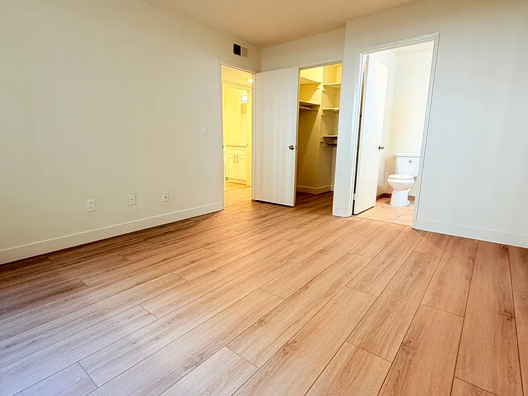 1160 Ruberta Ave — Photo 12