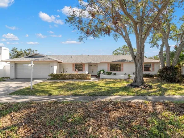 1690 Monterey Dr, Clearwater, FL 33756