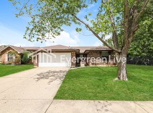 6397 Rolling Glen Dr, Dayton, OH 45424