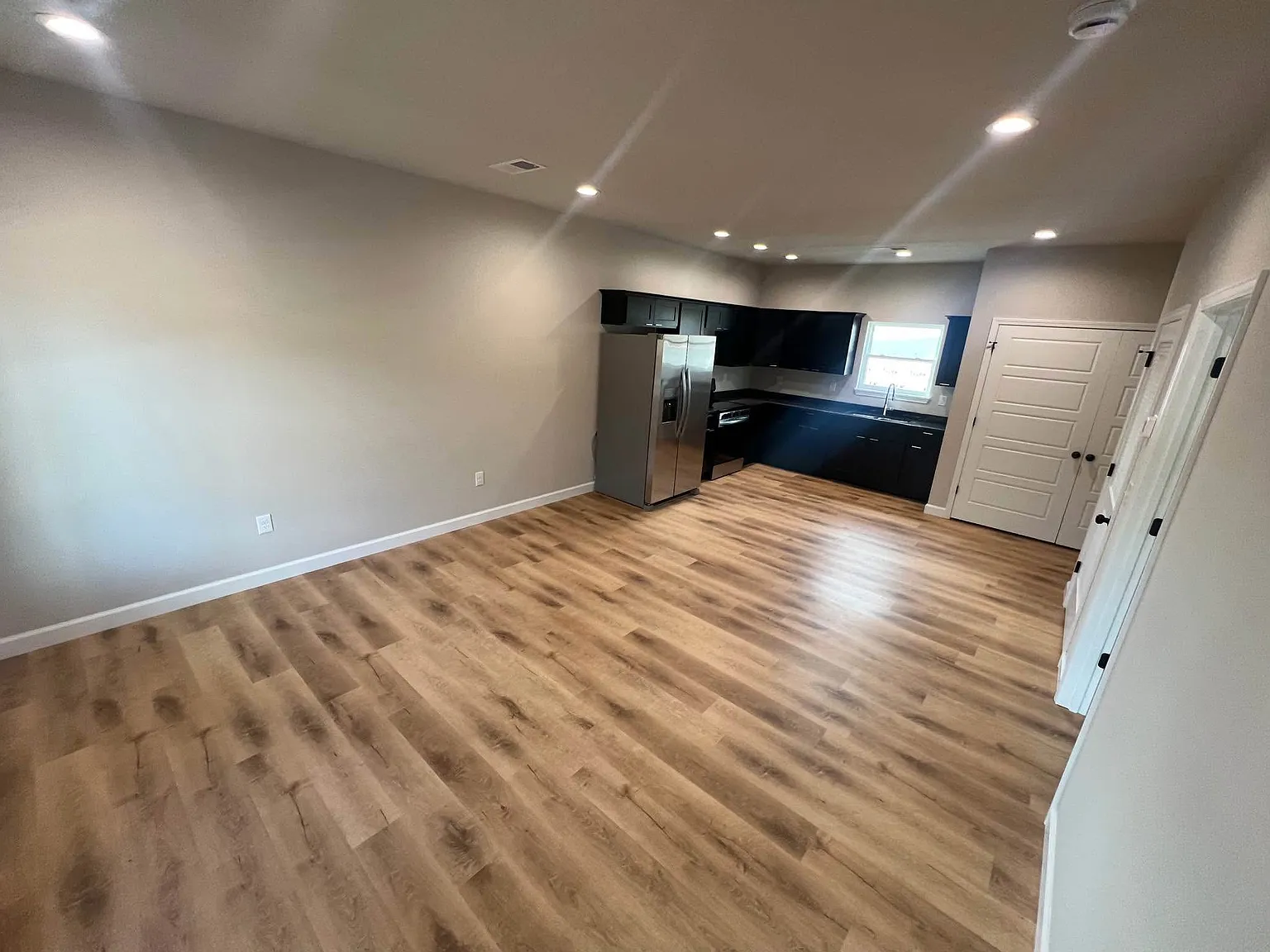 168 Valley Way - 77 — Photo 2