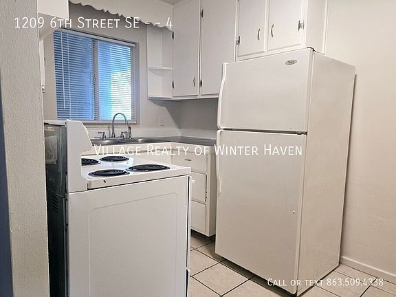 2nd image of 1209 6th St SE APT 4