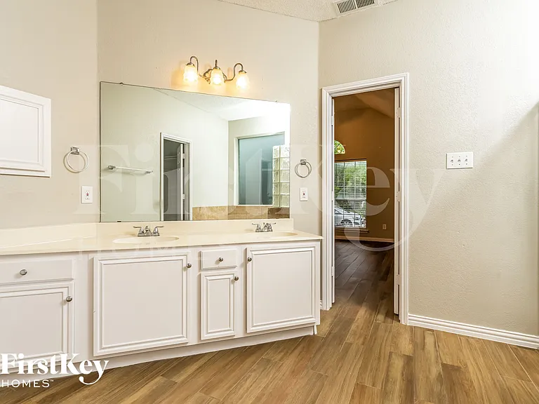 3083 Wildflower Way — Photo 11