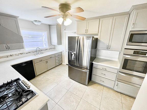 4th image of 10501 Corley Dr