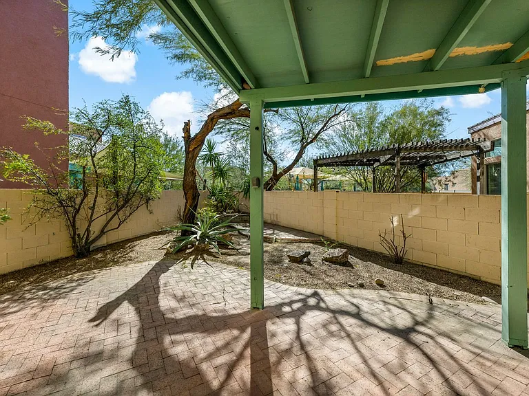 953 W Calle Carasol — Photo 33