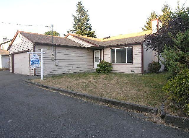 2nd image of 3748 S 168th St