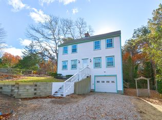 17 Windsor Ave, South Dennis, MA 02660