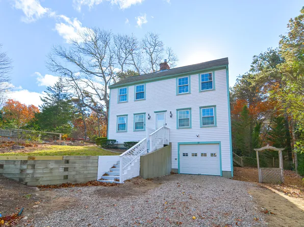 17 Windsor Avenue, South Dennis, MA 02660
