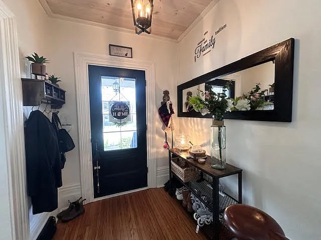 299 Wellington St — Photo 12