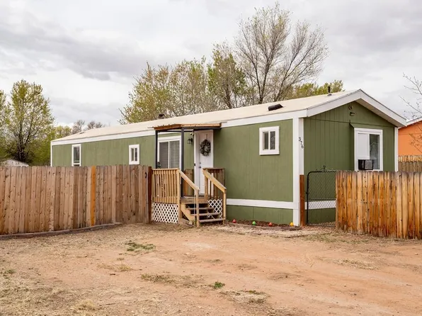 376 E Stanley Dr, Pueblo West, CO 81007