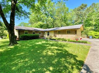 669 Pebblebrook Rd SE, Mableton, GA 30126