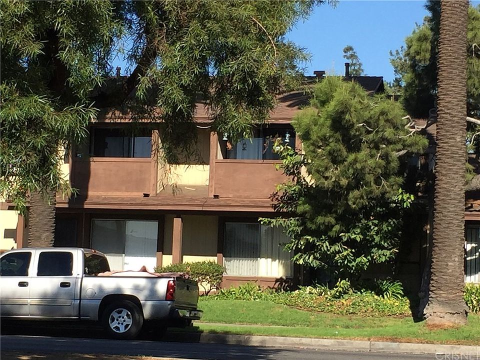 1st image of 14713 Parthenia St #17