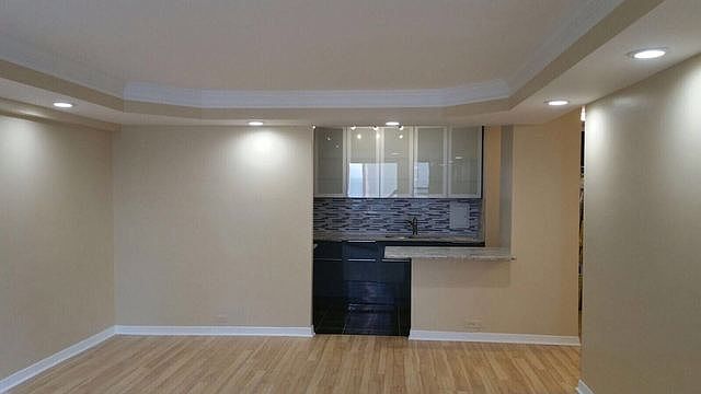 2nd image of 535 N Michigan Ave APT 609