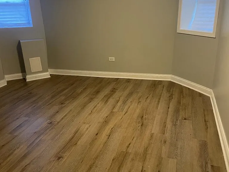 2223 S Ridgeway Ave #BASEMENT — Photo 7