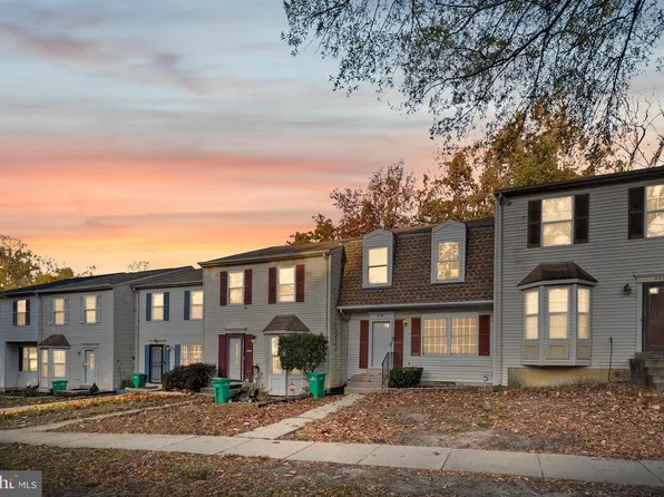 4035 Silver Park Ter, Suitland, MD 20746