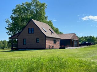 553 N Dexter Rd, Dexter, ME 04930