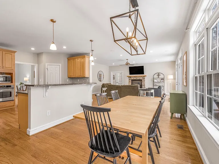 4245 Wood Thrush Ln — Photo 18