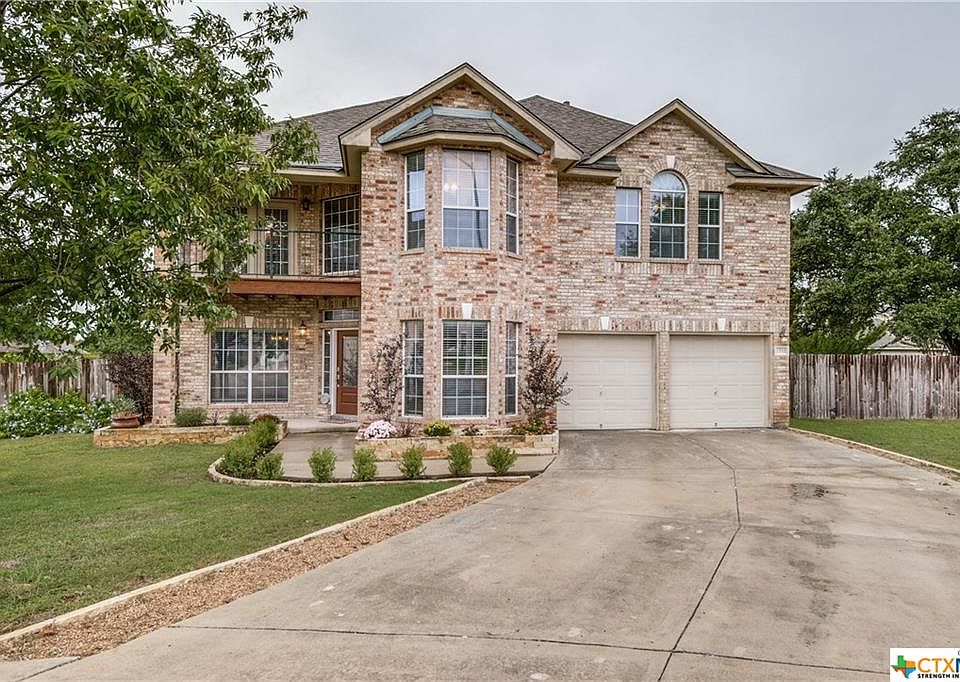 1st image of 1748 Oakmont Cir