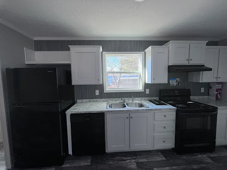 33241 Evergreen Dr — Photo 10