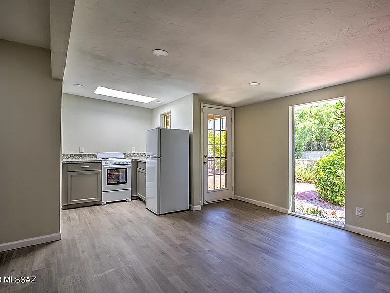 2891 W Saint Tropaz Ave — Photo 19