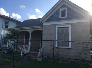 2119 Fulton St, Houston, TX 77009