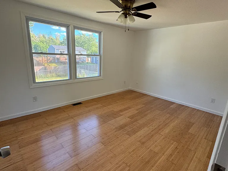 4942 Dahlia Cir — Photo 5
