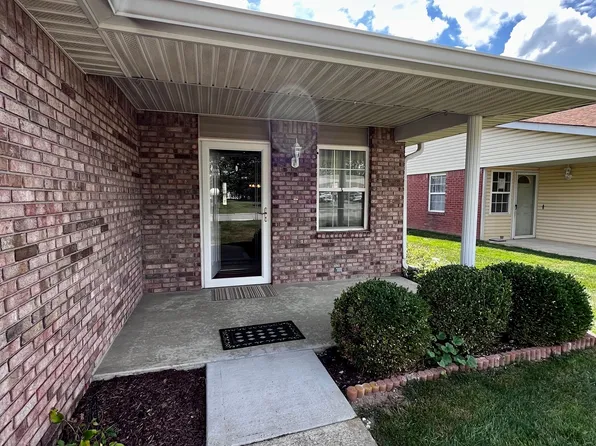 941 Plaza Dr, Martinsville, IN 46151