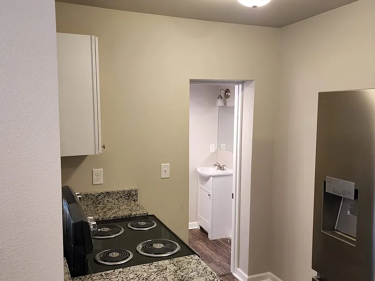743 E Willamette Ave — Photo 7