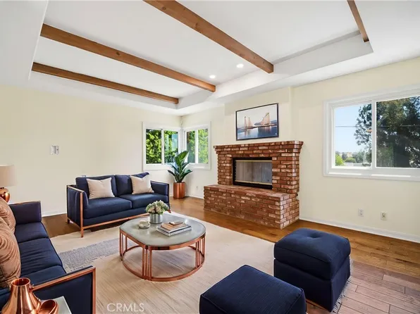 5335 Campo Rd, Woodland Hills, CA 91364