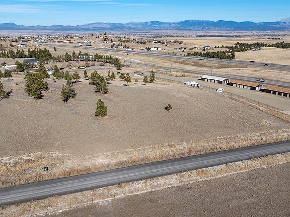 2nd image of 39 Mansfield L Loop