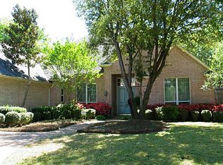 10 Cheltenham Way, Dallas, TX 75230