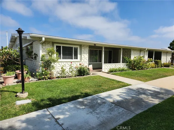 1562-36 Merion Way #F, Seal Beach, CA 90740