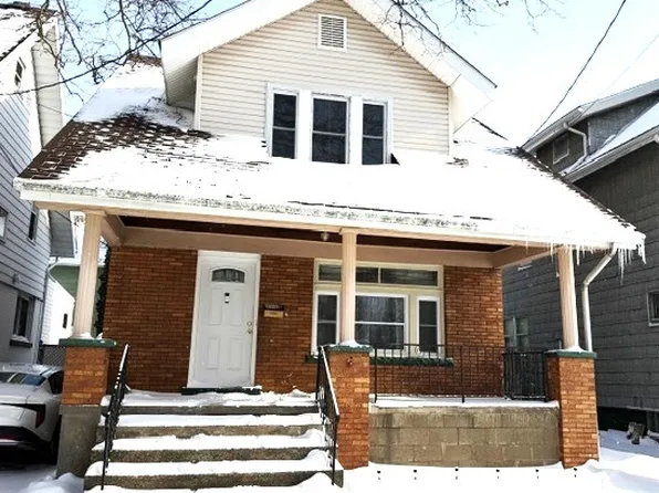 2905 Plum St, Erie, PA 16508