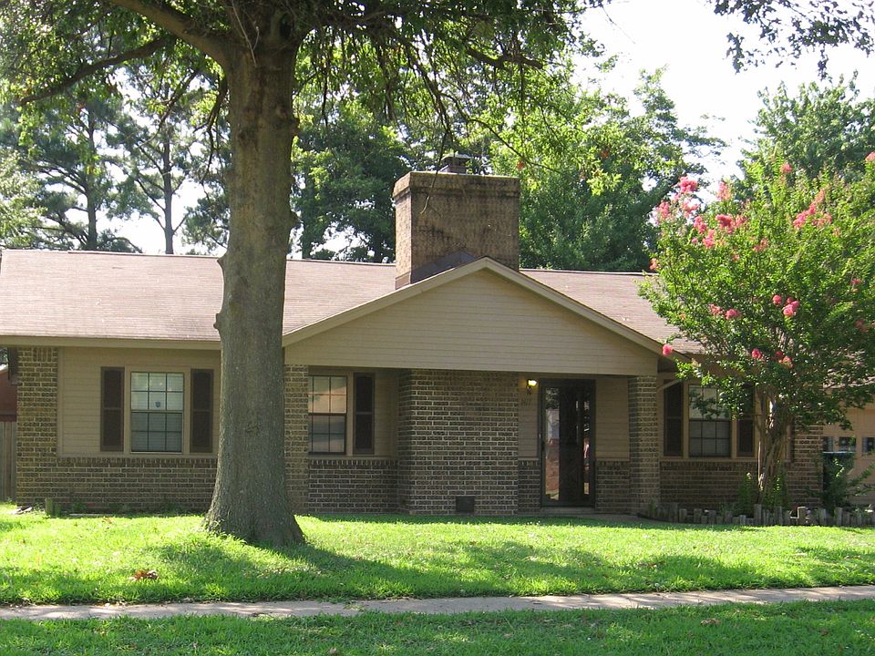 1st image of 1417 Ward Ln