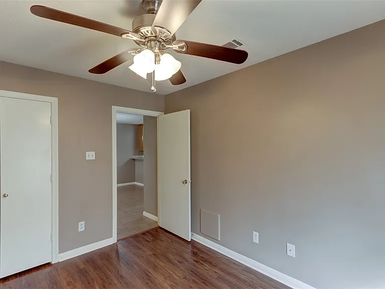 902 Kalanchoe Ct #A-B — Photo 14