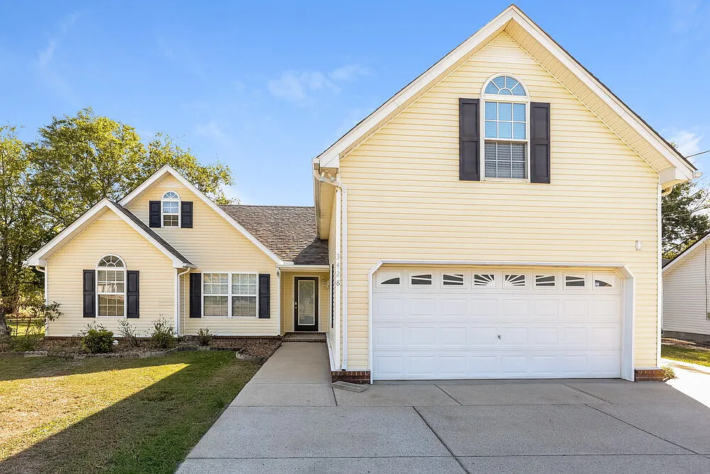 3 bed, 2.0 bath, 1785 sqft, $2,095 — Photo 1