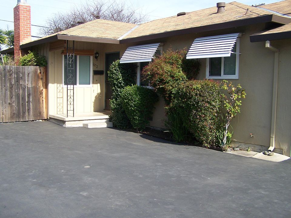 1st image of 1672 Palm Ave
