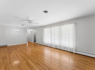 5801 Floyd St, Overland Park, KS 66202