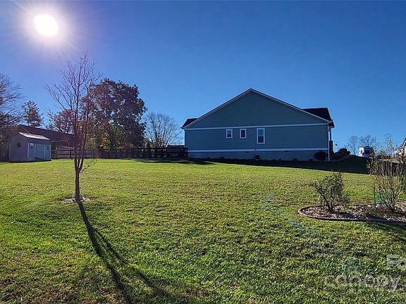 4th image of 456 Windy Acres Knoll Dr #22