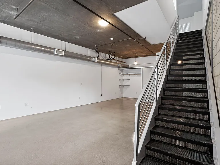 485 W Center Street Promenade — Photo 23