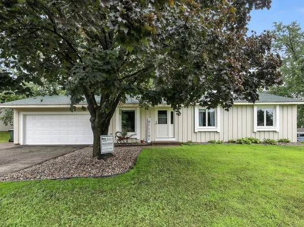 14200 Elgin Ct, Apple Valley, MN 55124