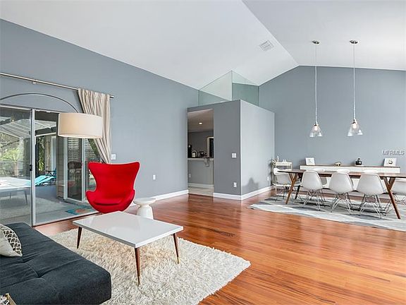 4th image of 206 Live Oak Ct