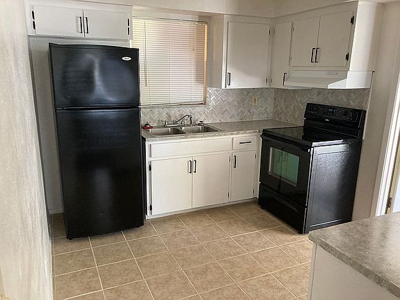 2nd image of 1701 52nd St S