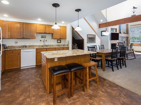 3rd image of 21650 Us Highway 6 UNIT 2102