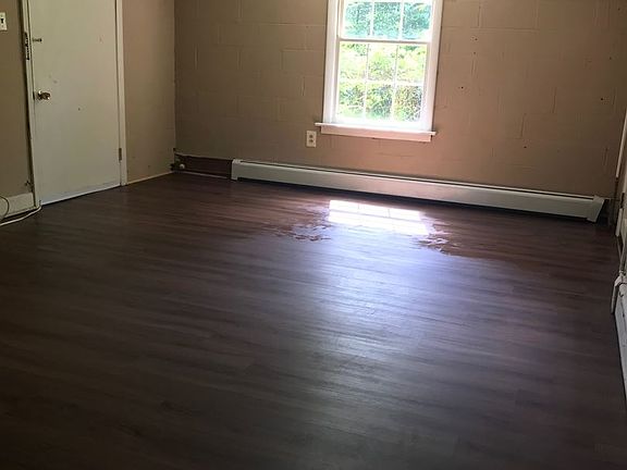 4th image of 311 Carra St