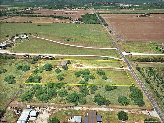 4th image of 1582 W Fm 738