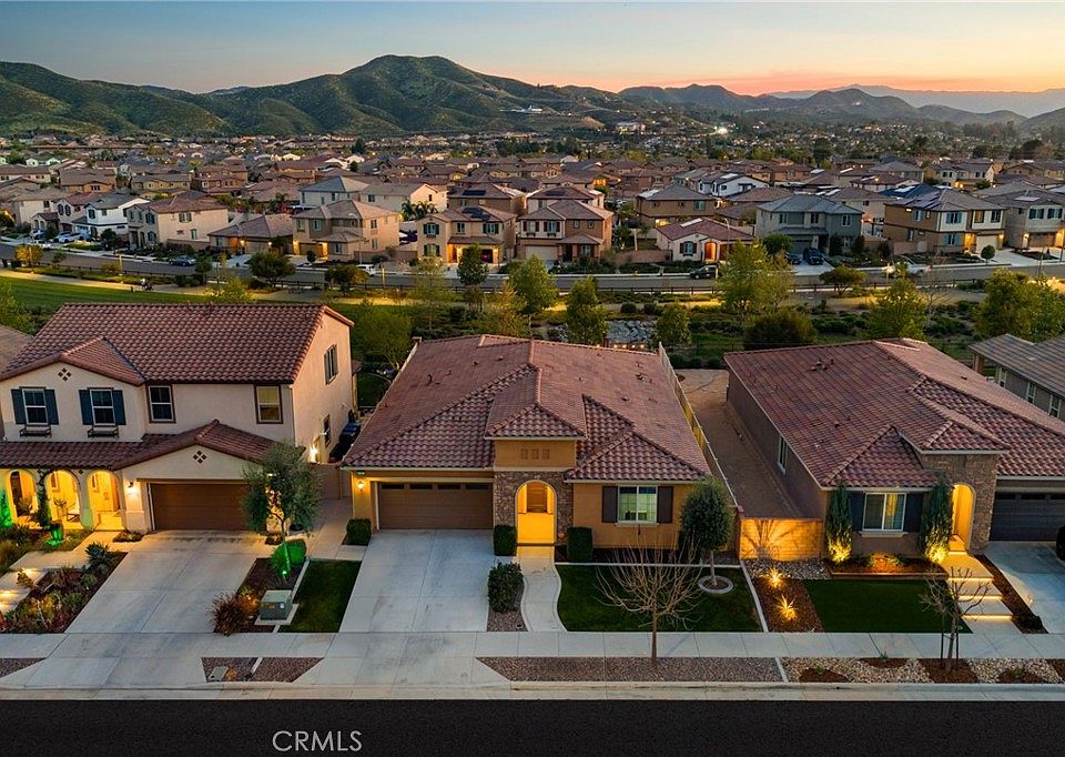 1st image of 29819 Saddle Ranch Pl