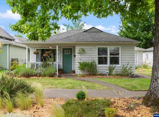 2325 Laurel Ave NE, Salem, OR 97301