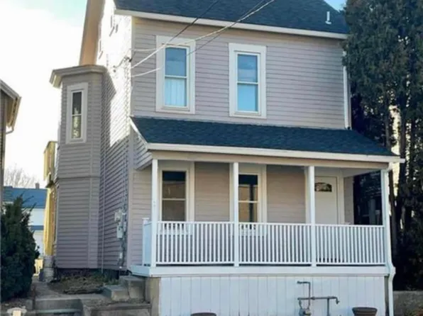 834 3rd St #1, Whitehall, PA 18052