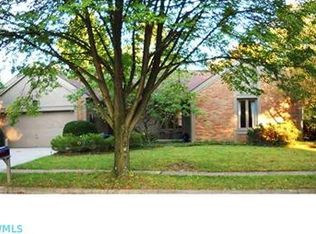 6946 Macgregor Ct, Columbus, OH 43085
